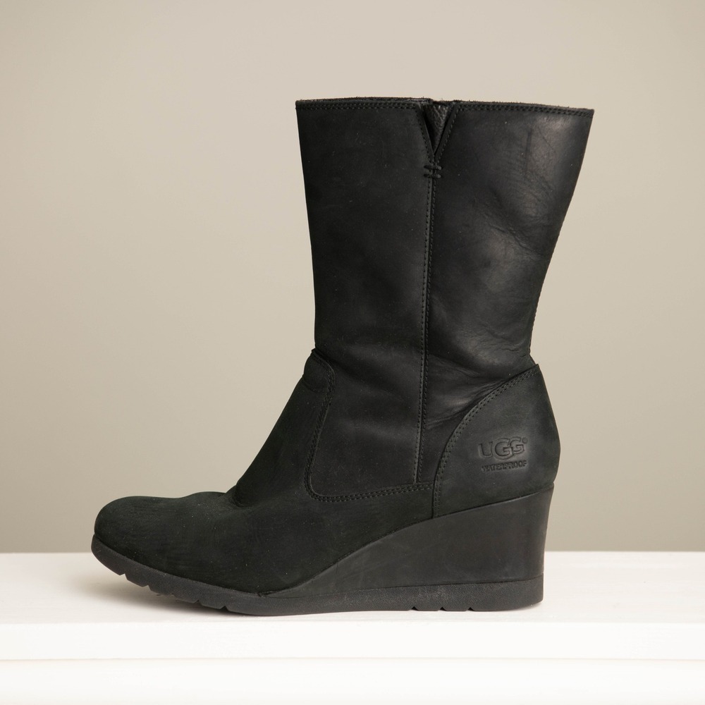 UGG Sz 9 Mid-Calf Wedge Boots Black Leather Minimalist Chic Quiet Luxury